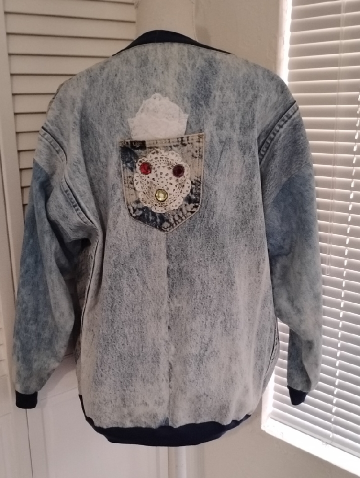 Vintage Light Blue Acid Wash Jean Jacket With Embellished Pocket